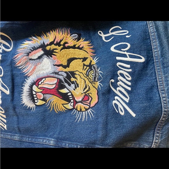 Gucci Warm Tiger Embroidery "Blind for Love" Accent Trucker Jacket - Picture 13 of 16